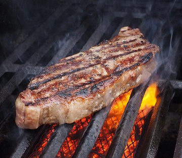 Wie lange dauert es, ein Steak bei 80 Grad im Ofen zu garen?